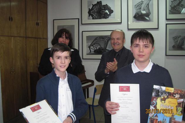 Świetnie znają dzieje Hymnu Narodowego