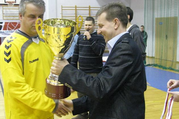 Finał rozgrywek Amatorskiej Ligi Siatkówki 2010/2011