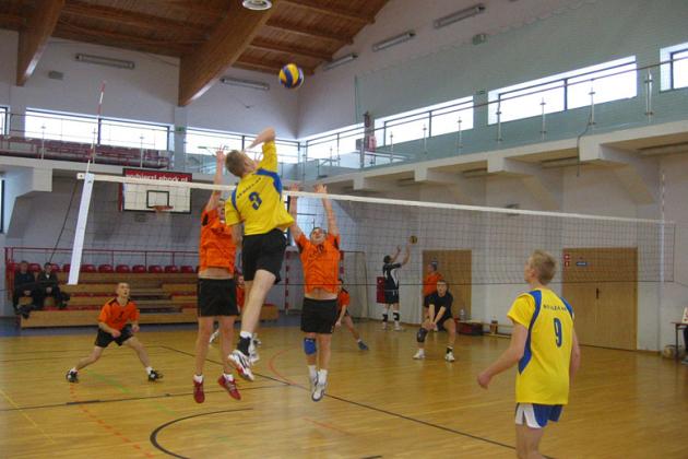Siatkówka amatorów - runda zasadnicza zakończona