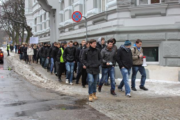 Młodzież w akcji profilaktycznej „Mam haka na raka