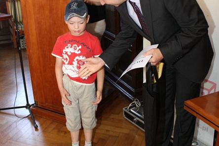 Herb Lęborka i Urząd Miejski w pracach plastycznych