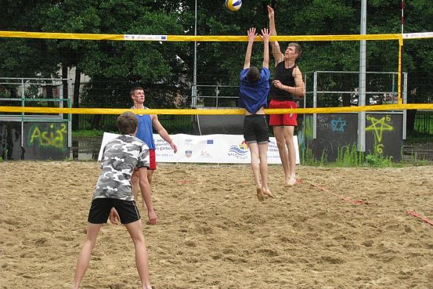 V Jakubowy Turniej Siatkówki Plażowej