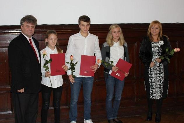 Oświatowe Nagrody Burmistrza