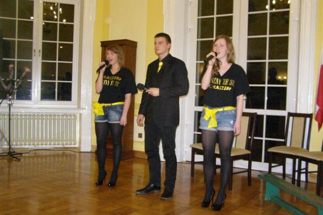 Scenariusze po kaszubsku - w książce „W krôjnie Grifa