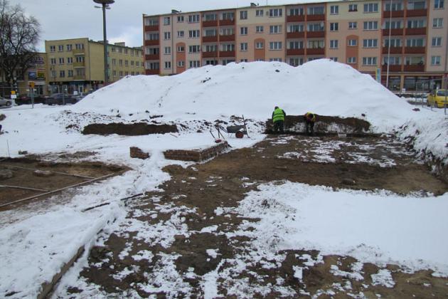 Na Placu Pokoju rozpoczęły się prace archeologiczne