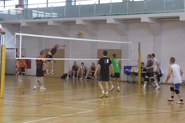 Mistrz województwa w piłce siatkowej amatorów wyłoniony