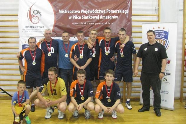 Mistrz województwa w piłce siatkowej amatorów wyłoniony