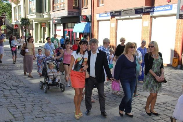 Zatańczyli w średniowiecznym stylu