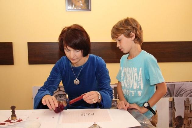 Zatańczyli w średniowiecznym stylu