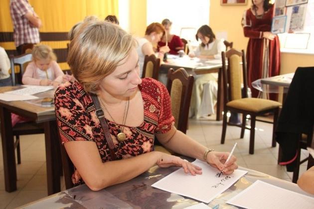 Zatańczyli w średniowiecznym stylu