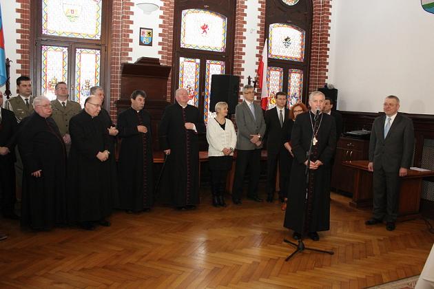 Biskup Kasyna kolędował w ratuszu