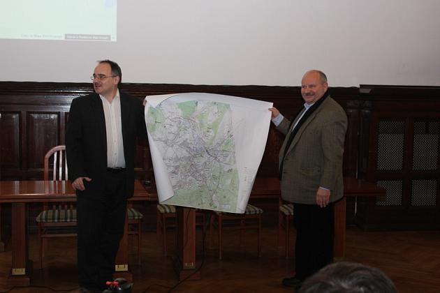 Rozmowy o planowanych inwestycjach drogowo-kolejowych