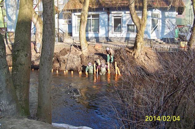 Budowa i przebudowa bulwarów nad rzeka Łebą