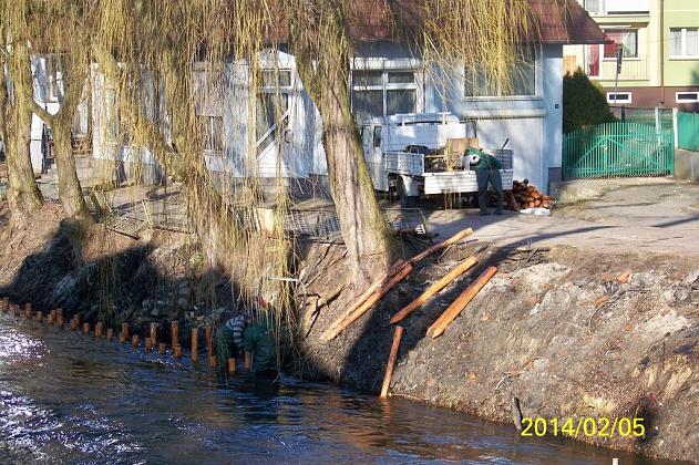 Budowa i przebudowa bulwarów nad rzeka Łebą