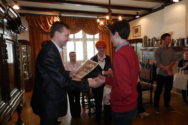 Konkurs wiedzy o zamkach i zakonie  krzyżackim - wyłonieni finaliści etapu gminnego