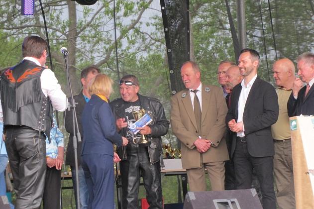 Majówka w Wilkowie odwiedzana tłumnie