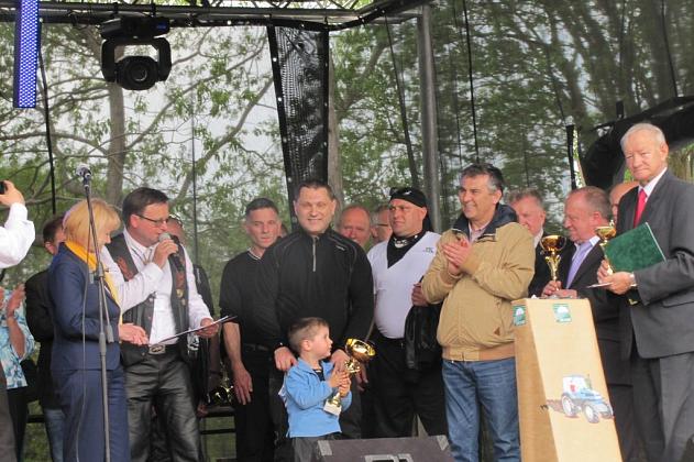 Majówka w Wilkowie odwiedzana tłumnie