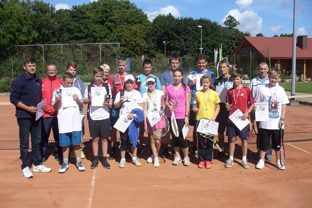Podsumowanie letnich turniejów „X GRAND PRIX Wakacji Dzieci i Młodzieży w tenisie”