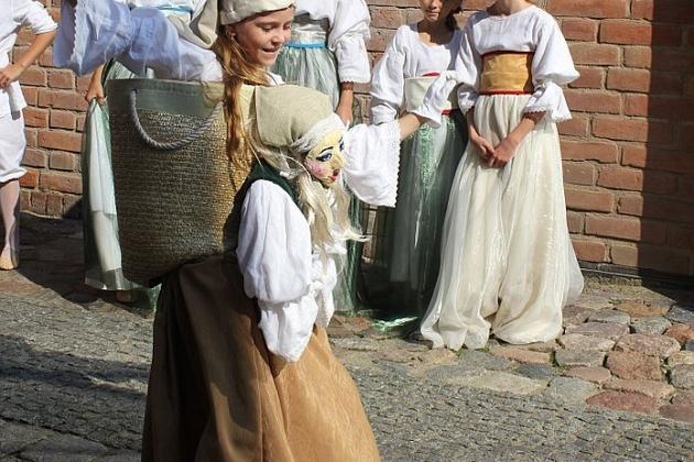 Warsztaty i Pokazy Tańców Dawnych w Lęborku