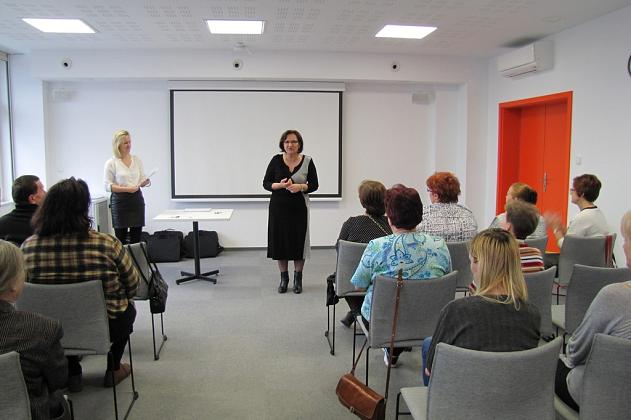 Certyfikaty ukończenia szkolenia dla uczestników projektu pn. „e-Lębork - przeciwdziałanie wykluczeniu cyfrowemu na terenie Gminy Miasto Lębork”