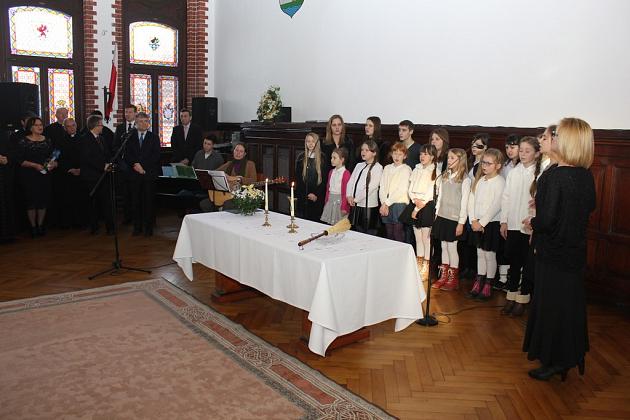 Biskup z wizytą w ratuszu