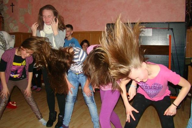 Zimowiska w Tatrach. Jedni wracają, drudzy wyjeżdżają.