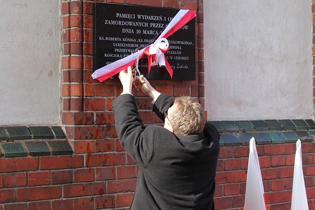 Tablica pamięci wydarzeń 10 marca 1945 odsłonięta