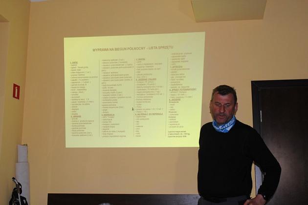 Konferencja z Markiem Kamińskim podczas wyprawy „3 biegun”- szlakiem św. Jakuba.