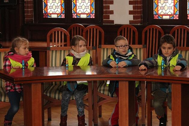 Świąteczna wizyta przedszkolaków z „piątki”