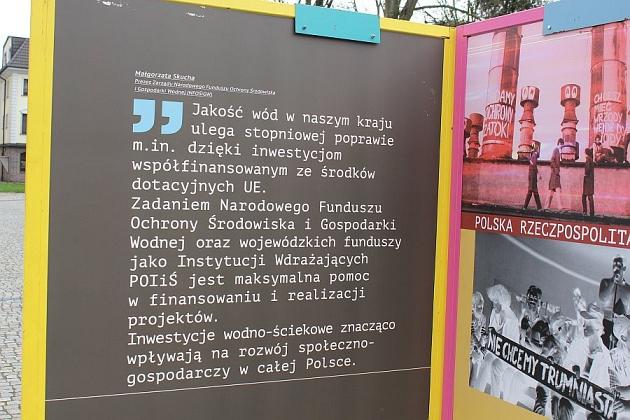 Wystawa na placu Pokoju