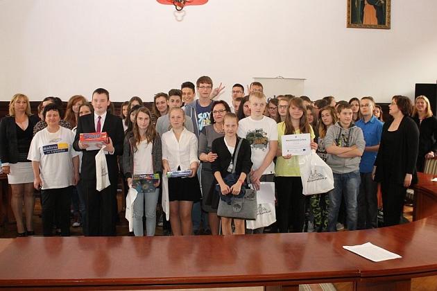 1257 słów na minutę. Miejskie Mistrzostwa w Szybkim Czytaniu