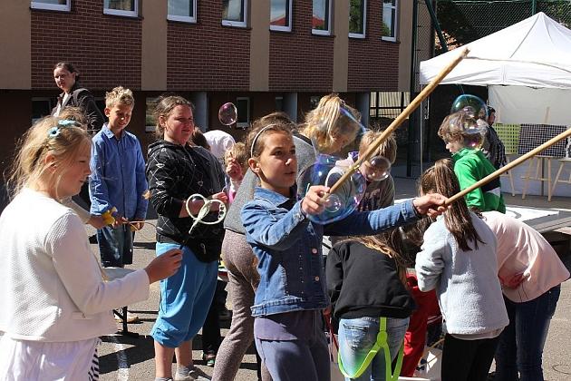 Piknik naukowy w SP 3