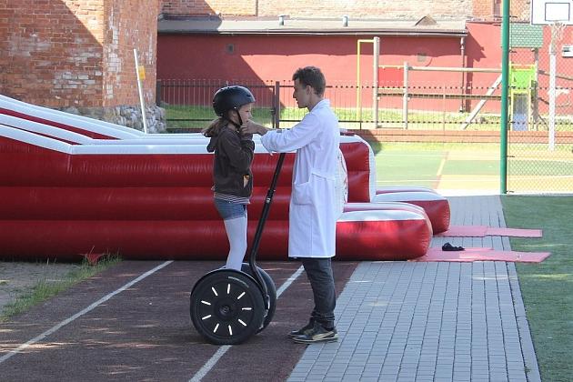 Piknik naukowy w SP 3