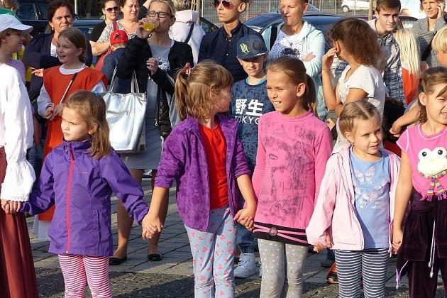 Pląsy w średniowiecznych rytmach