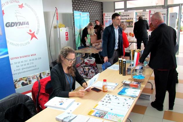 O współpracy zagranicznej w Elblągu. Targi i konferencja.