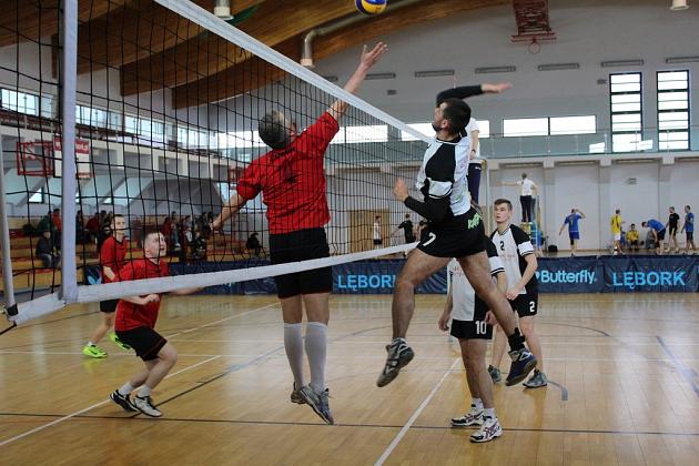 Klaja Cafee i KS Baza 44 blisko finału Amatorskiej Ligi Siatkówki w Lęborku