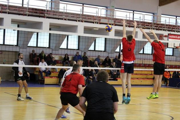 Bojan Żubry i Drywa Kowalstwo w finale Amatorskiej Ligi Siatkówki