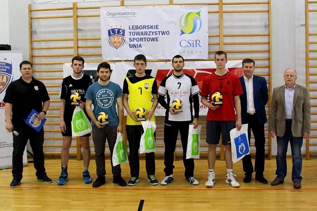 Bojan Żubry mistrzem Amatorskiej Ligi Siatkówki