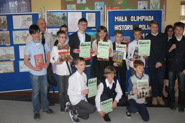 Uczniowie z Lęborka w finale Ogólnopolskiego  Konkursu  Historycznego ,,Losy żołnierza i dzieje oręża polskiego od Obertyna do Wiednia”