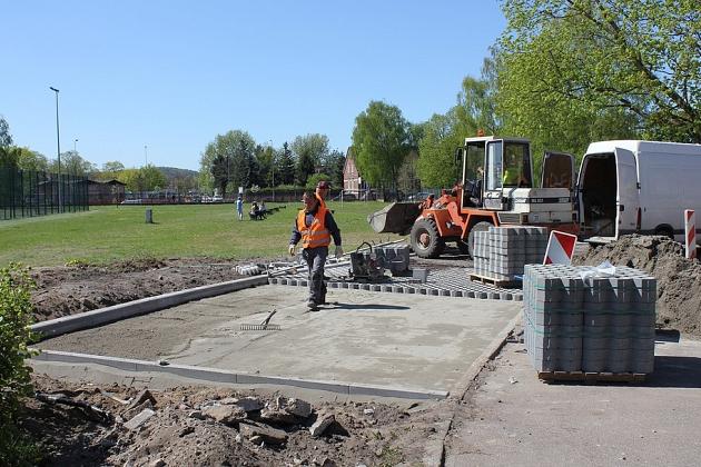 Nowe miejsca parkingowe przy Staszica i Dygasińskiego