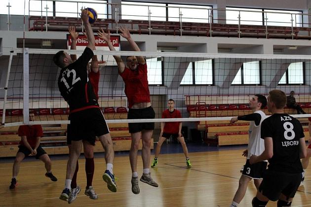 AMGaz Wejherowo mistrzem województwa w siatkówce amatorów