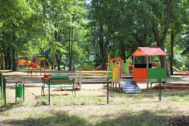 Małpi Gaj w Parku Chrobrego