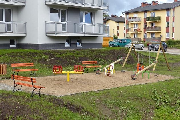 32 rodzin otrzymało klucze do nowych mieszkań przy Gierymskiego 3