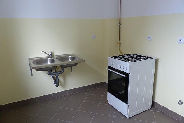 32 rodzin otrzymało klucze do nowych mieszkań przy Gierymskiego 3