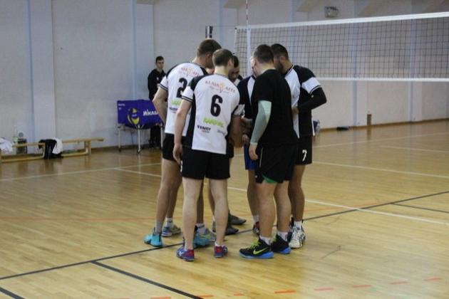 Amatorska Liga Siatkówki po pierwszej kolejce ligowej