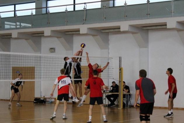 Amatorska Liga Siatkówki po pierwszej kolejce ligowej