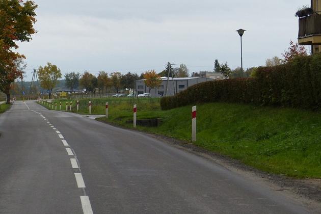 16 energooszczędnych lamp stanie na Syrokomli