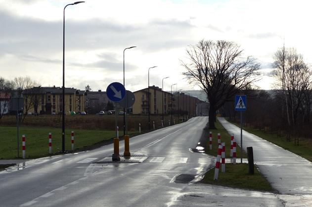 16 energooszczędnych lamp stanęło na ulicy Syrokomli