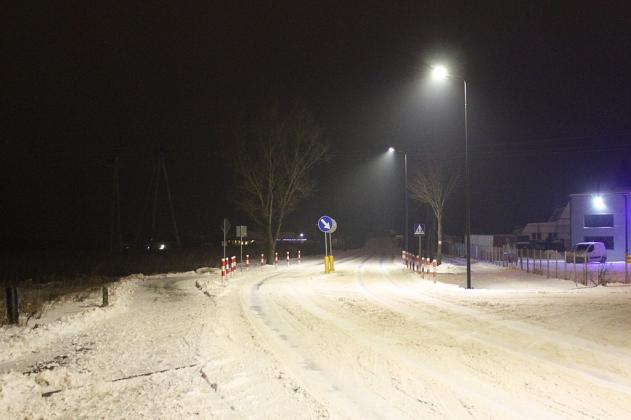 16 energooszczędnych lamp stanęło na ulicy Syrokomli