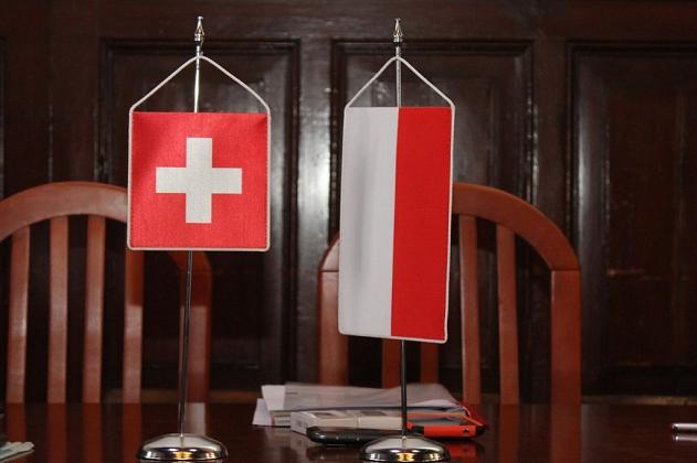 Elektrociepłownia ułatwia walkę ze smogiem. Konferencja w ratuszu